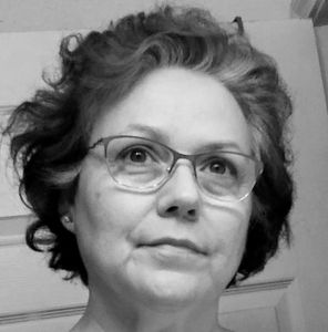 Meet your Posher, Lori